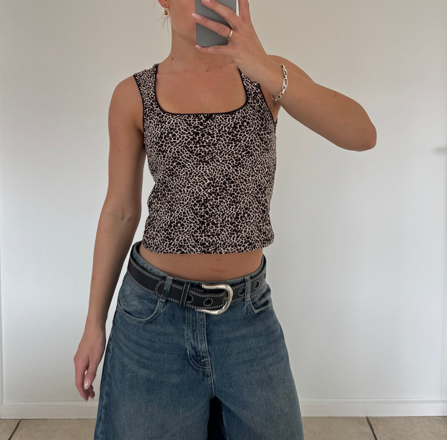 Leopard top