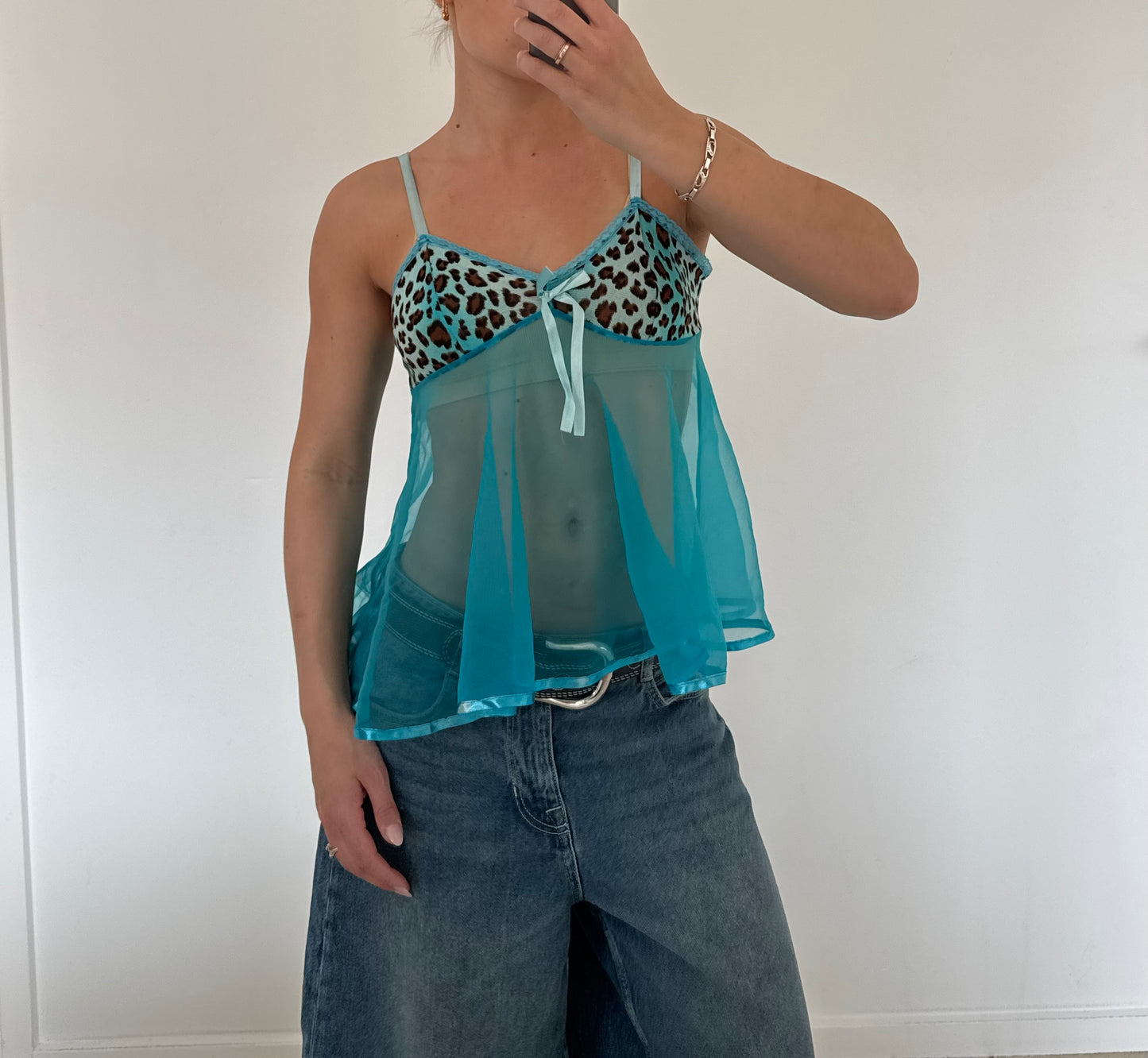 Mesh top