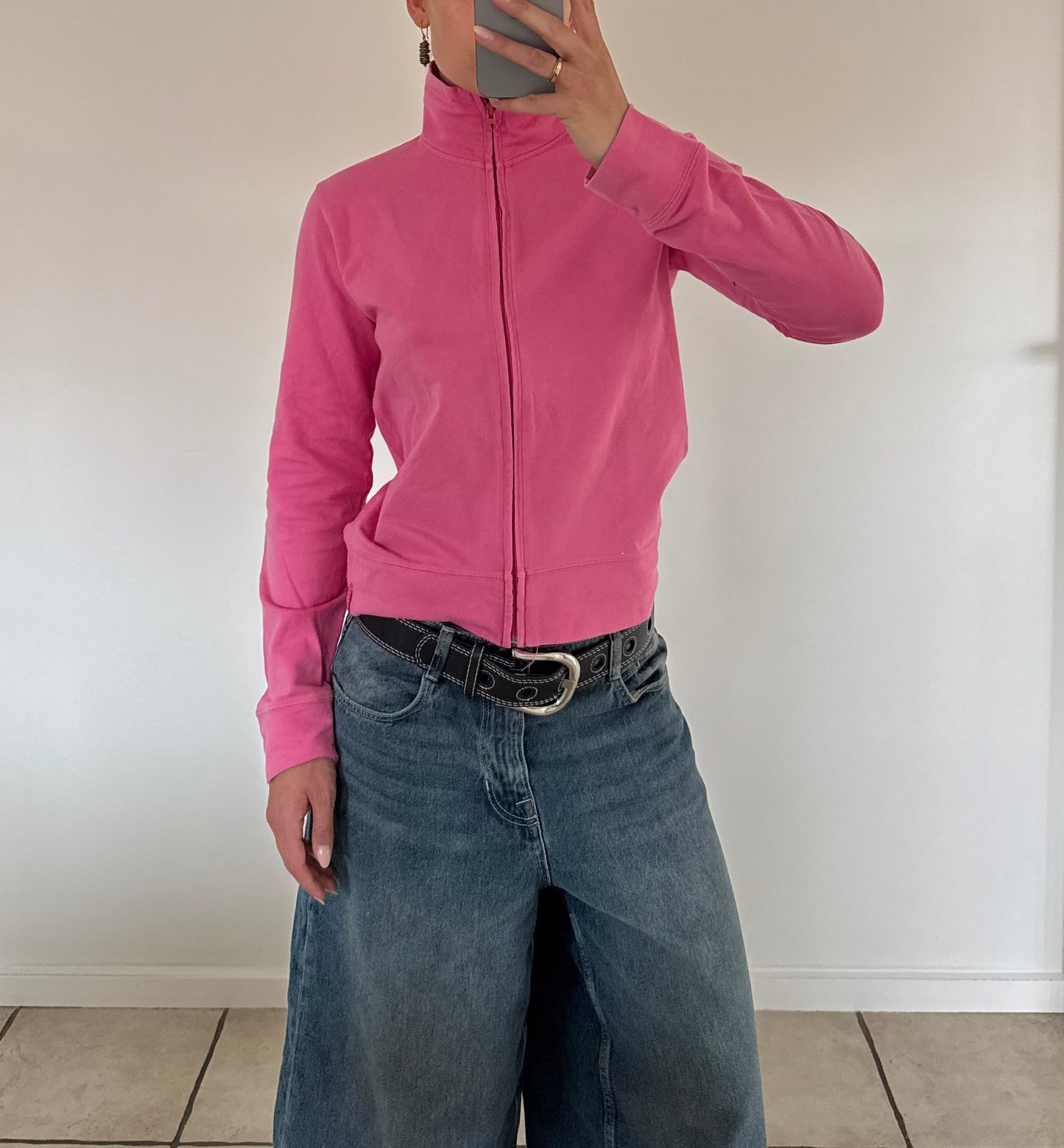 Zip up