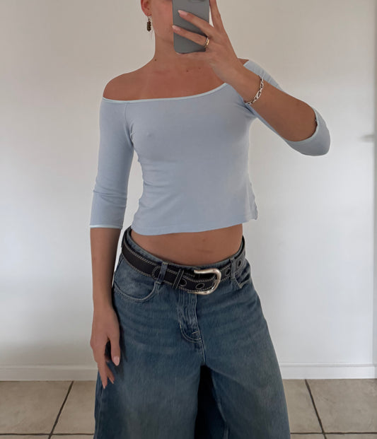 Off-shoulder