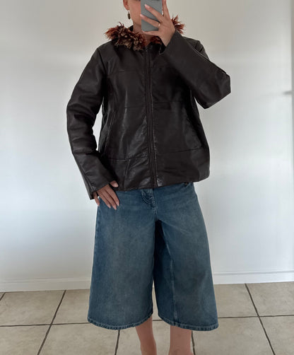 Læderjakke med hætte
