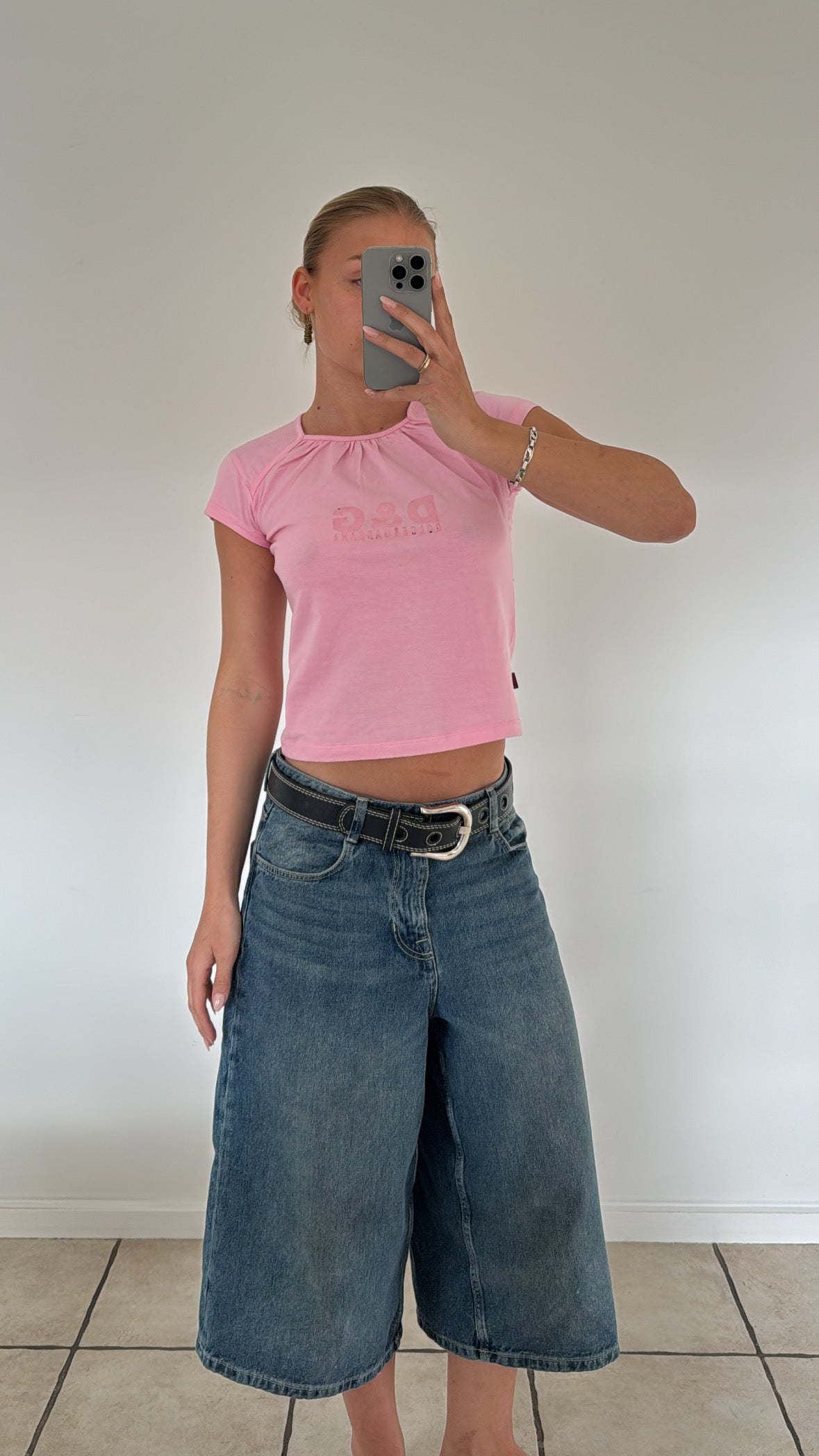 D&G top