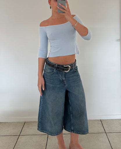 Off-shoulder